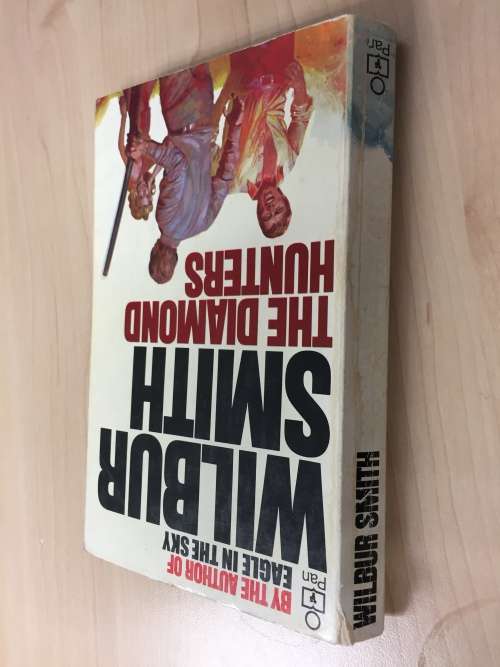 THE DIAMOND HUNTERS - WILBUR SMITH